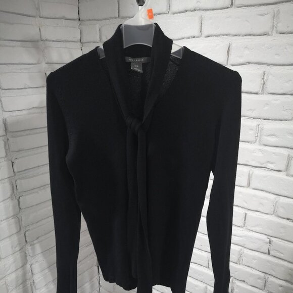 2 / $30.00 - Suzy Shier Ladies Black Lightweight Tie Front Sweater - Picture 1 of 10